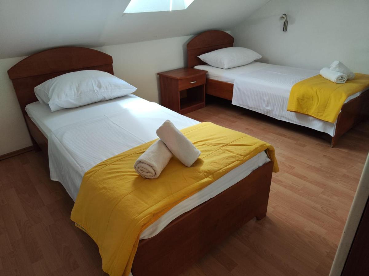 Maja Apartments Trogir Bagian luar foto