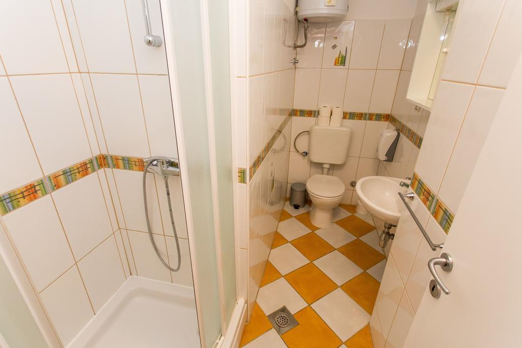 Maja Apartments Trogir Bagian luar foto