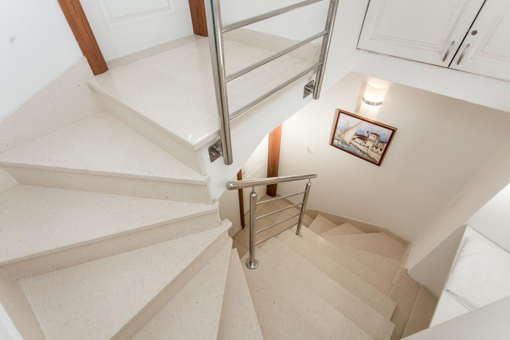 Maja Apartments Trogir Bagian luar foto
